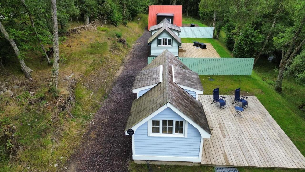 1Lochness Glam Lodges Inverness Exterior photo