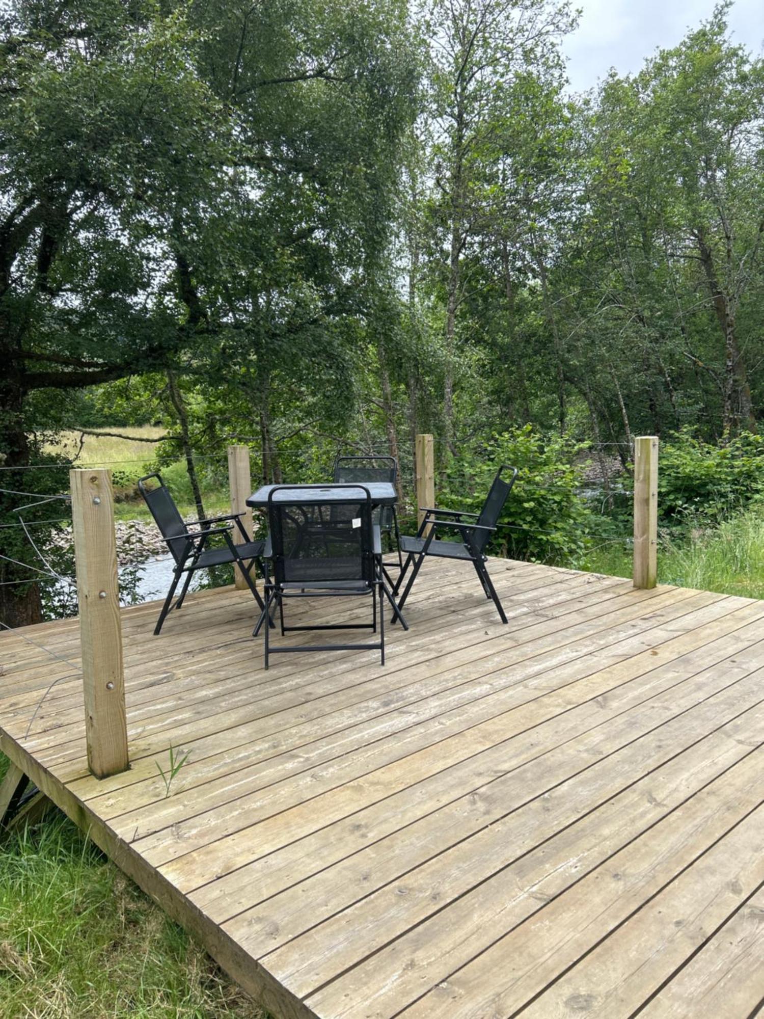 1Lochness Glam Lodges Inverness Exterior photo
